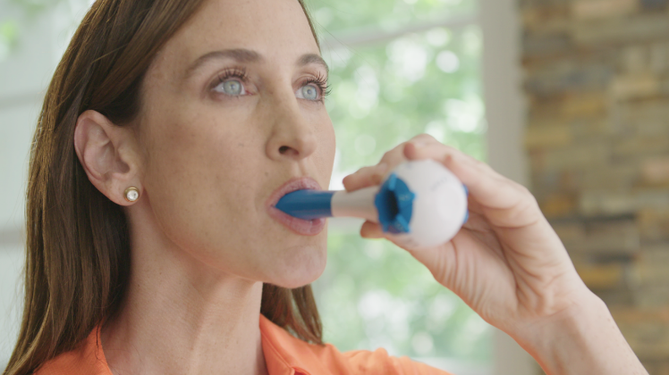 The BREATHER® Respiratory Muscle Trainer with Accessories | Voice ...